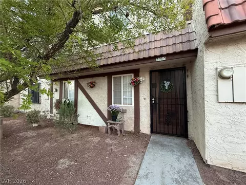 3914 Visby Ln, Las Vegas, NV 89119