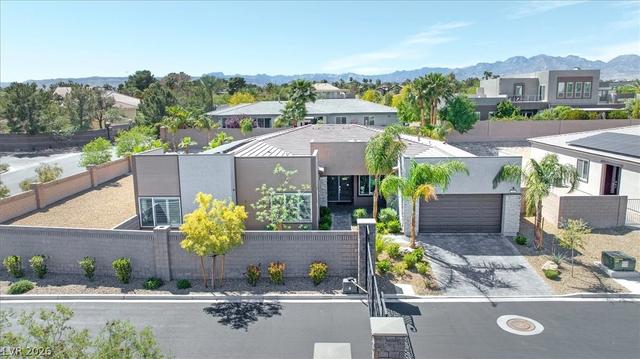 2689 Pioneer Estates Ct, Las Vegas, NV 89117