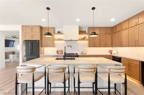 53 Evvie Ct, Henderson, NV 89012