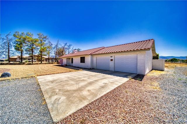 3081 S Rainbow Ave, Pahrump, NV 89048