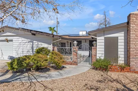 5198 Wilbur St, Las Vegas, NV 89119