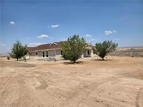 Exterior - 5272 Truman Ln, Caliente, NV 89008 photo 13 of 23