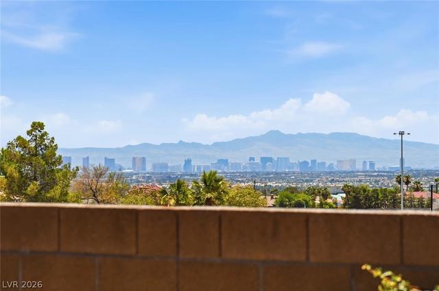 9675 Bruschi Ridge Ct, Las Vegas, NV 89149
