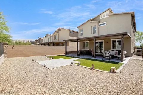 7645 Rosebark Cliffs St, North Las Vegas, NV 89084