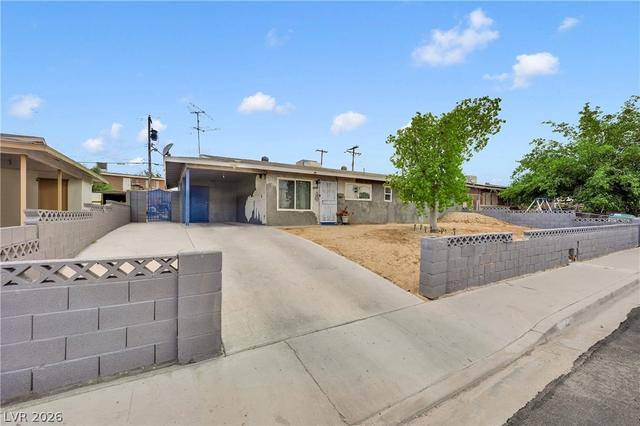 2221 Englestad St, North Las Vegas, NV 89030