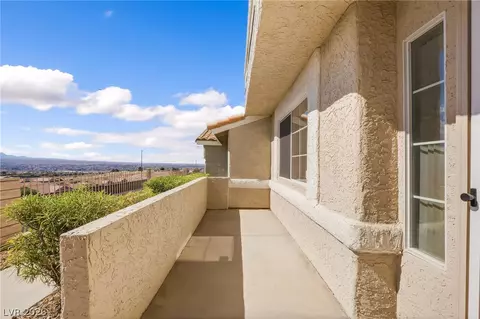 Exterior - 2176 Camel Mesa Dr, Laughlin, NV 89029 photo 6 of 7