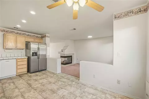 Living - 2176 Camel Mesa Dr, Laughlin, NV 89029 photo 11 of 11