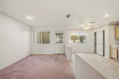 Living - 2176 Camel Mesa Dr, Laughlin, NV 89029 photo 8 of 11