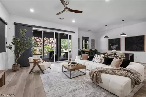20 Charlotte Ridge Pl, Henderson, NV 89011