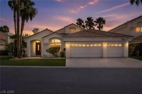 2933 Harbor Cove Dr, Las Vegas, NV 89128