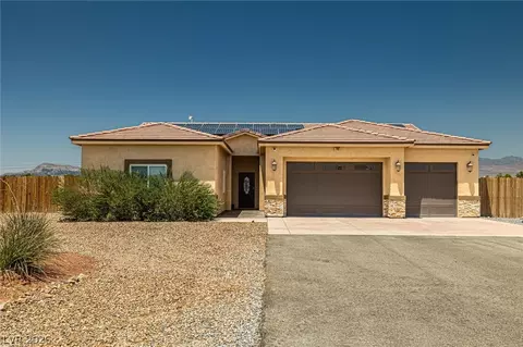 780 W Garden Ln, Pahrump, NV 89048