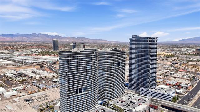 4575 Dean Martin Dr #2101, Las Vegas, NV 89103