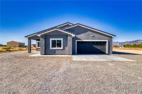 1501 Huracan St, Pahrump, NV 89048