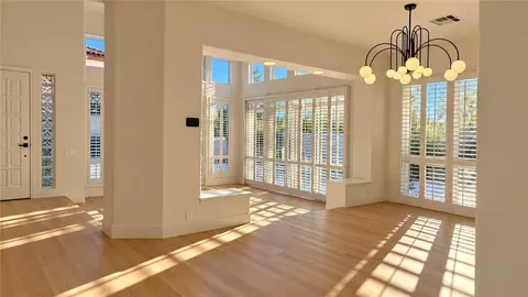 8244 Horseshoe Bend Ln, Las Vegas, NV 89113