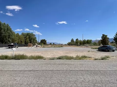 1701 Dollar St, Pahrump, NV 89048 photo 4