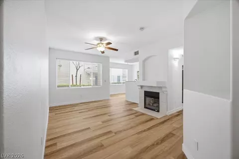 9050 W Warm Springs Rd #1033, Las Vegas, NV 89148