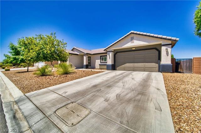 90 Weeping Willow Ct, Pahrump, NV 89048