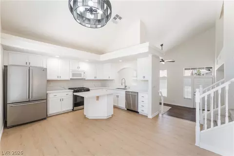 8872 Chapman Pt, Las Vegas, NV 89129