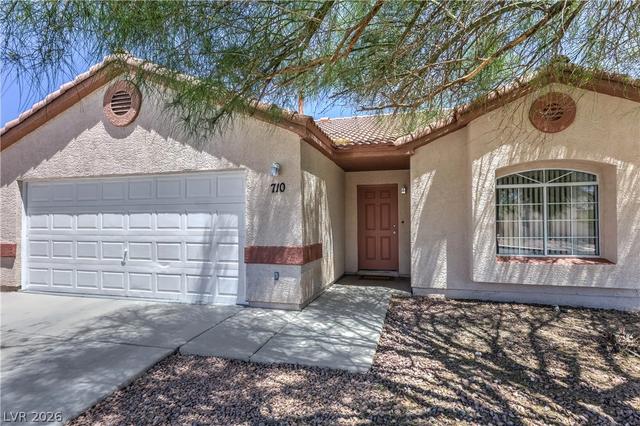 710 Turtleback Dr, North Las Vegas, NV 89031