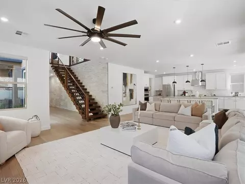 9725 Starlight Ridge Ave, Las Vegas, NV 89148