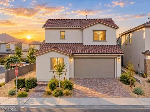 9452 Lunar Ray St, Las Vegas, NV 89143