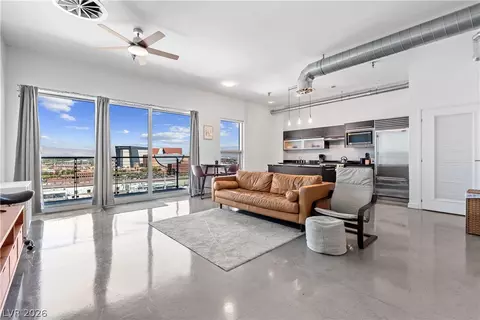 200 Hoover Ave #1201, Las Vegas, NV 89101