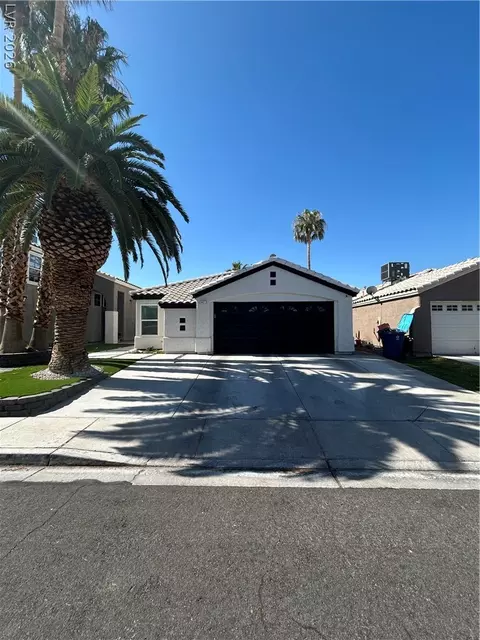 6071 Wild Berry Dr, Las Vegas, NV 89142
