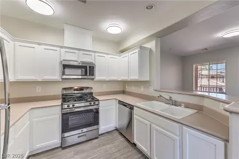 4655 Centisimo Dr #202, North Las Vegas, NV 89084