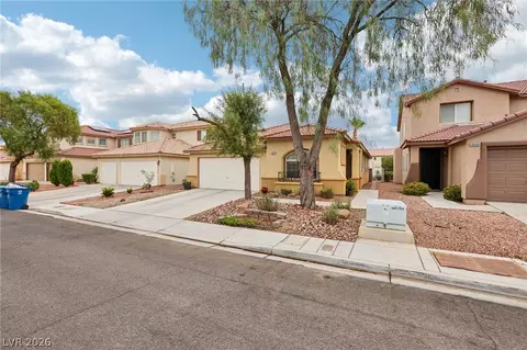 9082 Manalang Rd, Las Vegas, NV 89123
