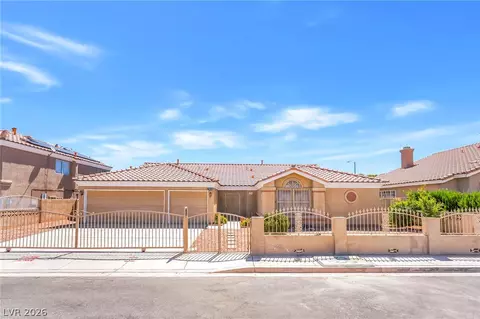 7628 Poppy Meadow St, Las Vegas, NV 89123