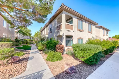 2305 W Horizon Ridge Pkwy #3621, Henderson, NV 89052
