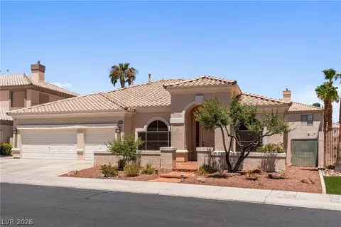 212 Cliff Valley Dr, Las Vegas, NV 89148