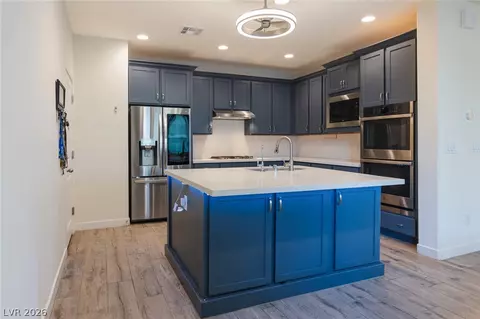 Kitchen - 920 E Sunset Rd, Henderson, NV 89011 photo 1 of 3