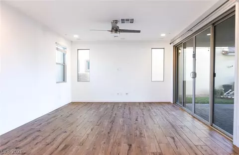Living - 920 E Sunset Rd, Henderson, NV 89011 photo 4 of 5