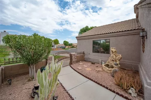 1437 Palm Dr, Laughlin, NV 89029 photo 6