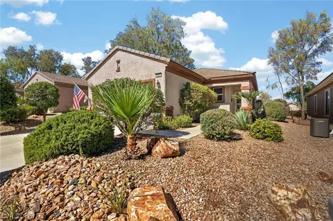 2521 Nashira St, Henderson, NV 89044