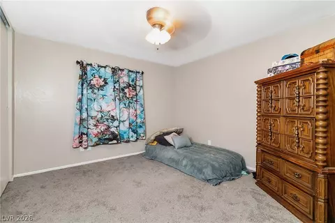 Bedroom - 1690 Solano Ln, Laughlin, NV 89029 photo 5 of 7
