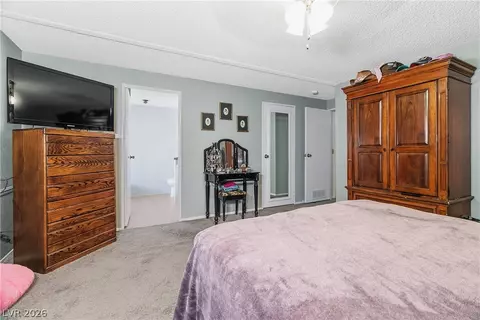 Bedroom - 1690 Solano Ln, Laughlin, NV 89029 photo 3 of 7