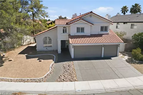 9401 Crown Vista Ln, Las Vegas, NV 89117