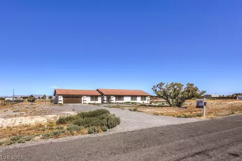 3950 S Rainbow Ave, Pahrump, NV 89048