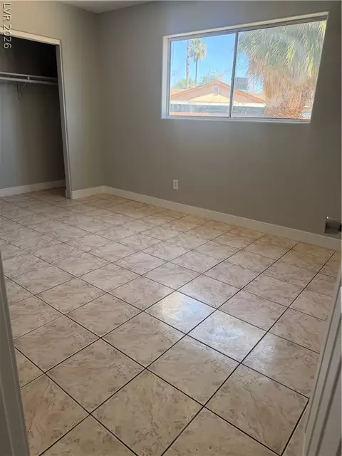 904 Vaughn St, Las Vegas, NV 89101
