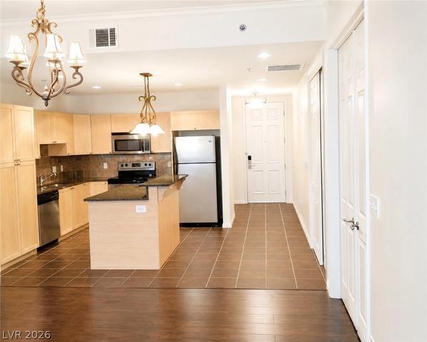 2455 W Serene Ave #527, Las Vegas, NV 89123
