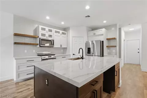 10673 Petricola St #103, Las Vegas, NV 89183