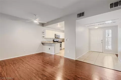 401 Pine Haven St #103, Las Vegas, NV 89144