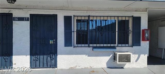 4600 Paradise Rd #17, Las Vegas, NV 89169