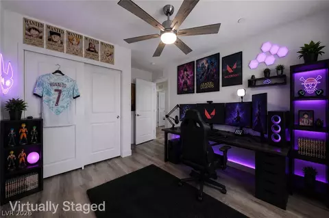 10017 Cabernet Hills St, Las Vegas, NV 89141