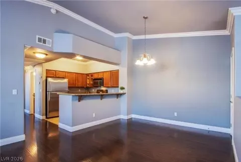 10221 Penrith Ave #202, Las Vegas, NV 89144