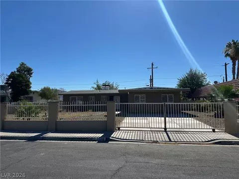 2876 Escuela St, Las Vegas, NV 89121