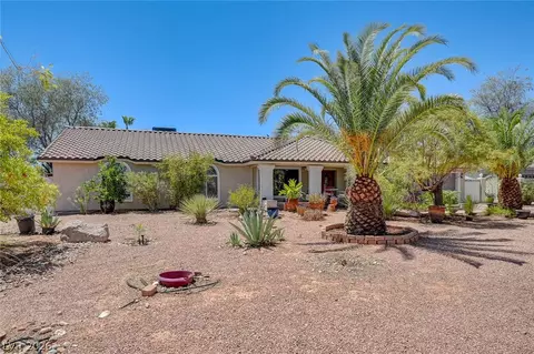 6790 W Oakey Blvd, Las Vegas, NV 89146