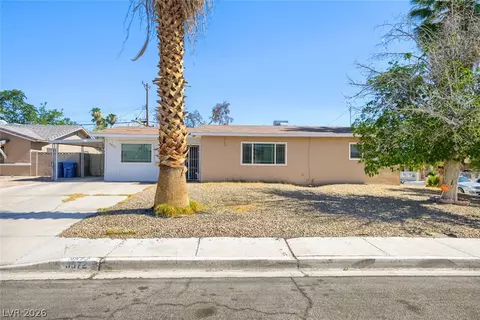 3572 Regents Cir, Las Vegas, NV 89121